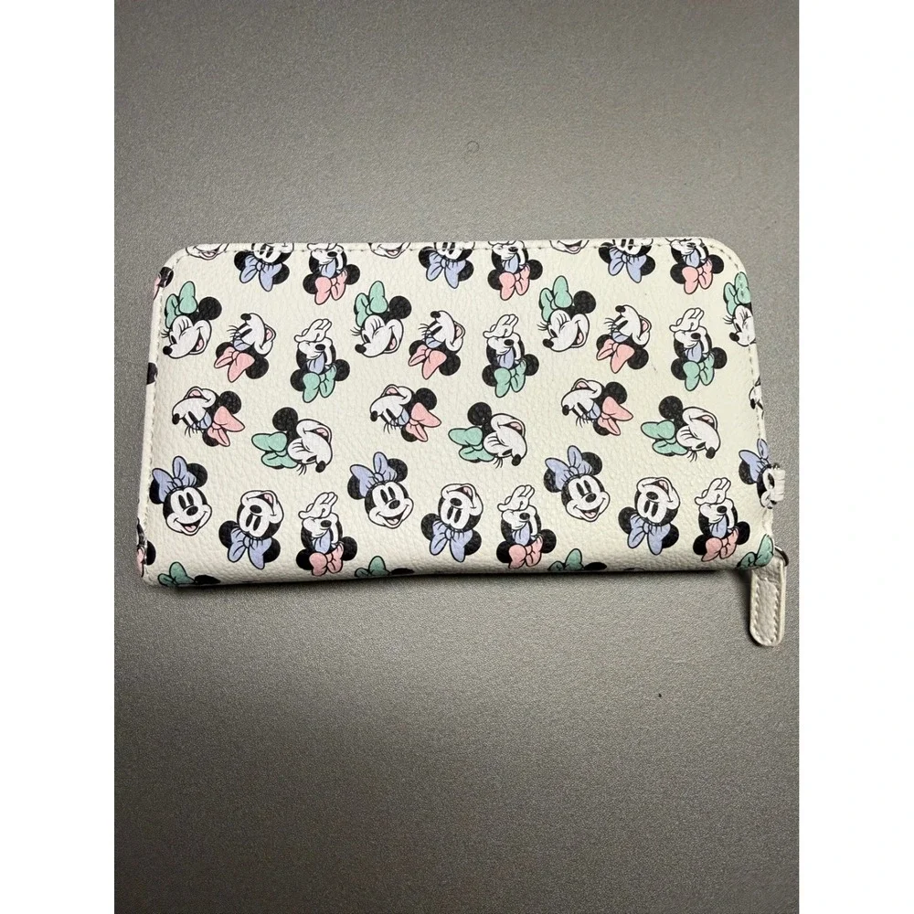 Disney Minnie Mouse Zip Around Wallet White Pastel Bows Faux Leather Long Clutch